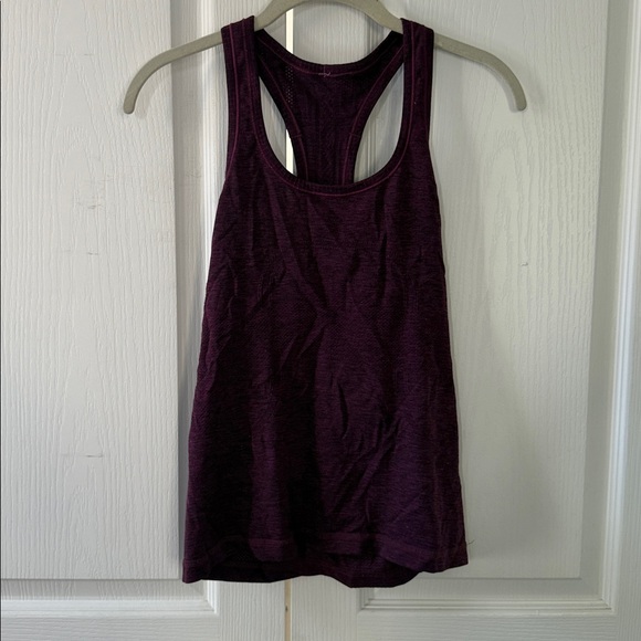 Swiftly Tech Racerback Tank Top - Picture 4 of 7